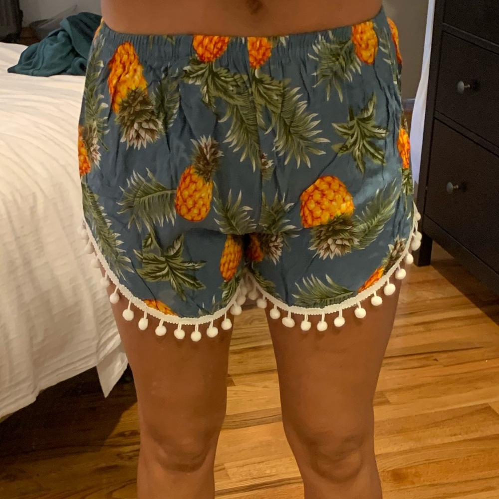 GOA SHORTS GREAT COVER UP NWOT